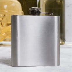 Zubehör Action-Spielzeug ThumbsUp! Stormtrooper Edelstahlflachmann Fan-Artikel -Action-Spielzeug Verkaufsladen 6f65fa90 845c 4a79 8b7b 2c4fbecd71d7 600x600