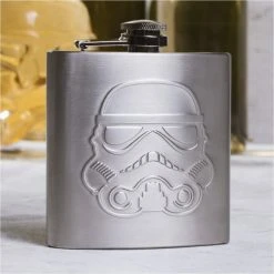 Zubehör Action-Spielzeug ThumbsUp! Stormtrooper Edelstahlflachmann Fan-Artikel -Action-Spielzeug Verkaufsladen b045d52d 677c 4daa 83cd 4f69e578c066 600x600